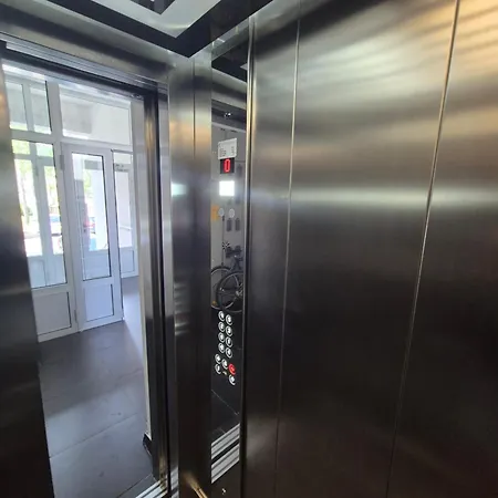 The Urbanite Apartment